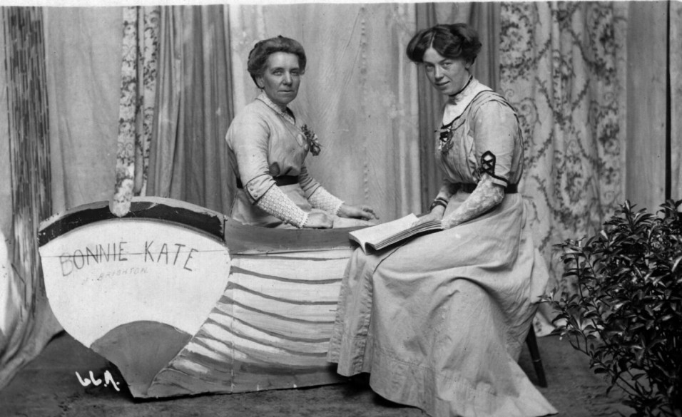 Vera's mother Ruth Wilshere on the right and Ruth's sister Kate on the left
